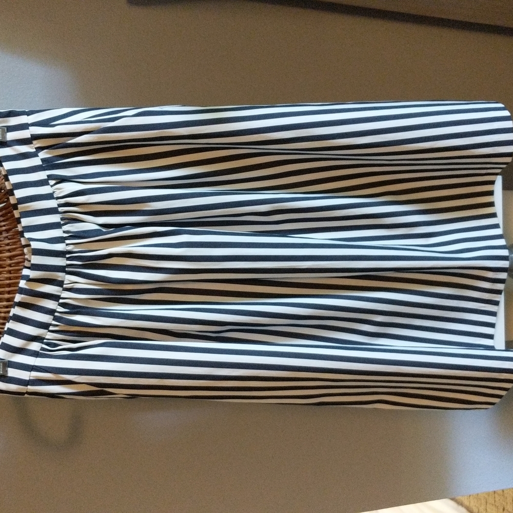 Zara woman striped skirt